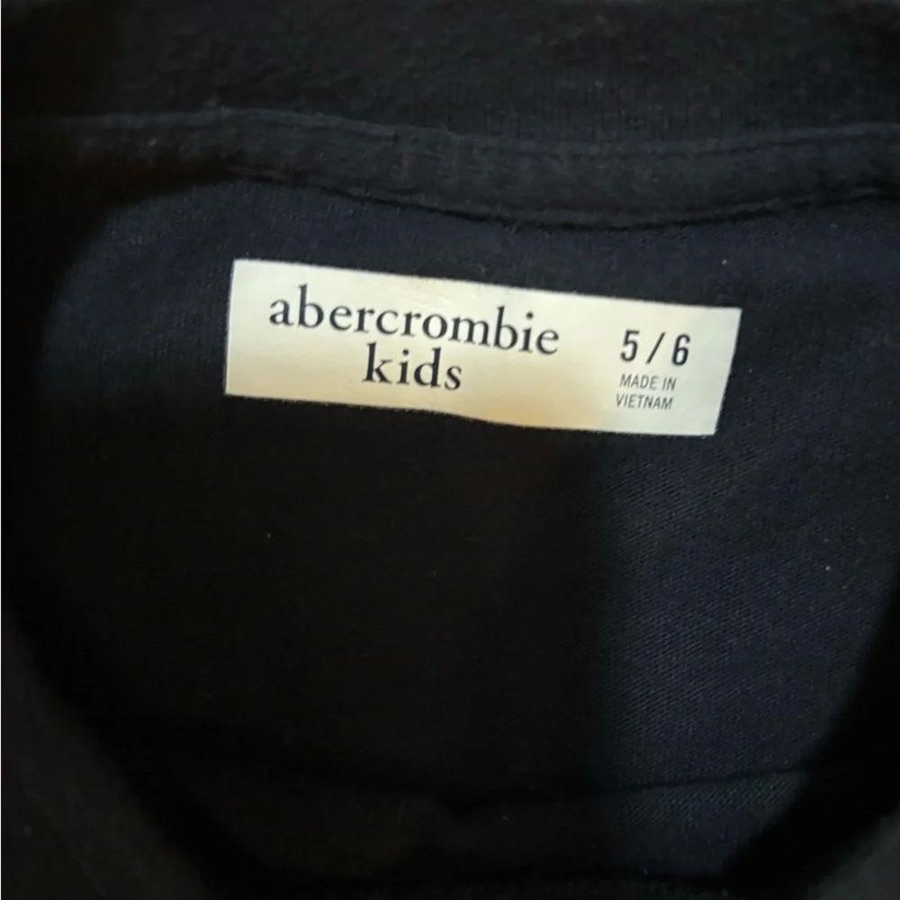 Abercrombie Kids Classic Logo long-sleeve Shirt Boys Size 5